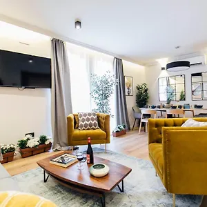 Modern And Luxury- 2bd 2bth- Socorro Apartment Seville
