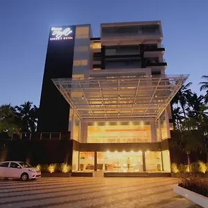 diana-heights.hotels-munnar.com/